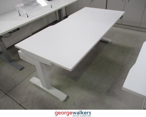 PR5432 - White Zenith Electric Desk