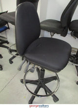 PR4046 - Grey Draughting Chair