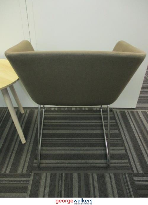 PR5693 - Brown Andreu World Soft Seating