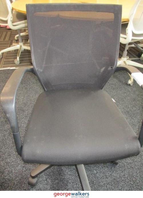 PR4950 - Black Boardroom Chair