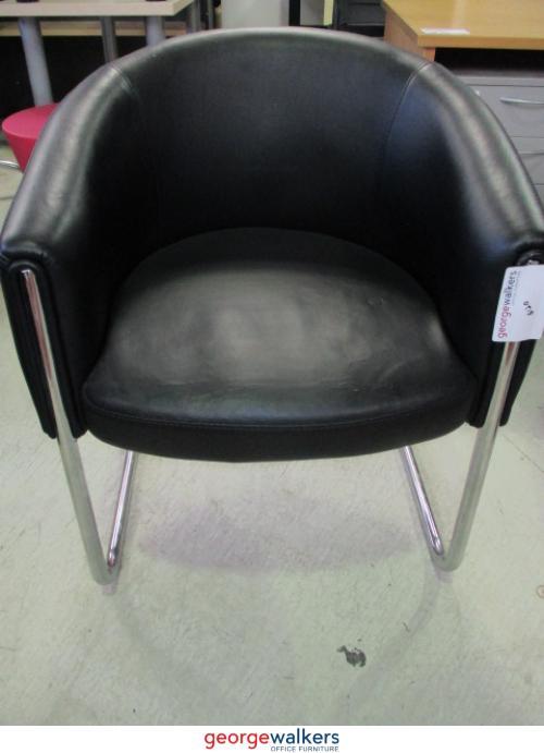 PR5502 - Black  Tub Chair