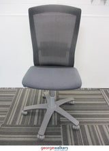 PR5651 - Black Formway Life Office Chair