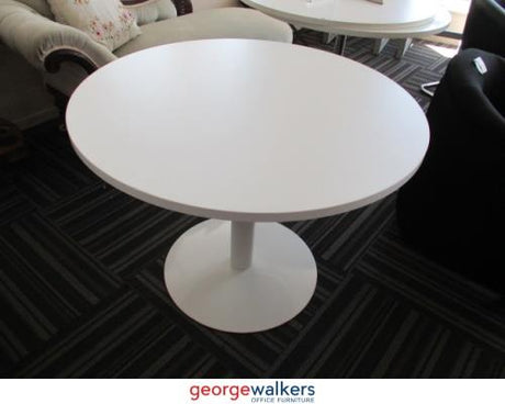 PR5700 - White  Round Table