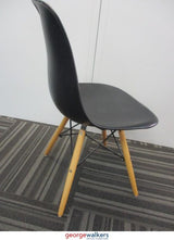 PR5686 - Black Workspace Eames Moulded Plastic Chair