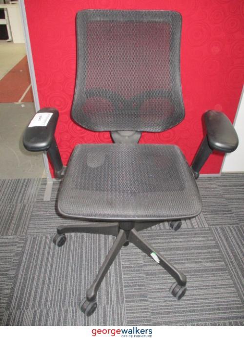 PR5204 - Black Office Chair