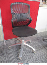 PR5201 - Black Formway Office Chair