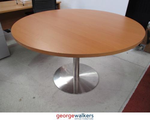 PR5498 - Tawa Round Meeting Table