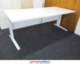 PR5581 - White  Electric Desk