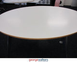 PR5396 - White Round Table