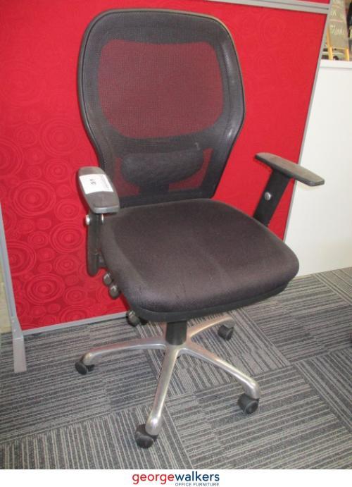 PR5206 - Black Office Chair