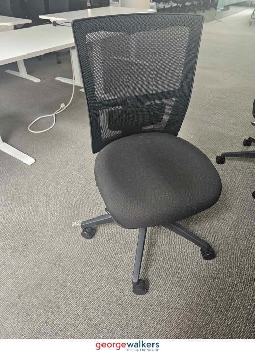 PR5107 - Black Office Chair