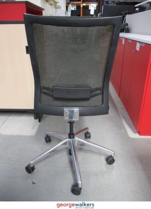 PR4875 - Black Mesh Office Chair