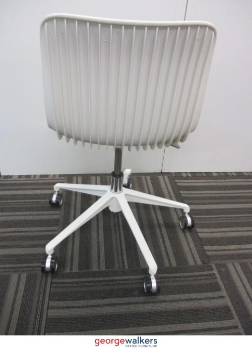 PR5709 - White/Grey Dragonfly  Meeting Chair