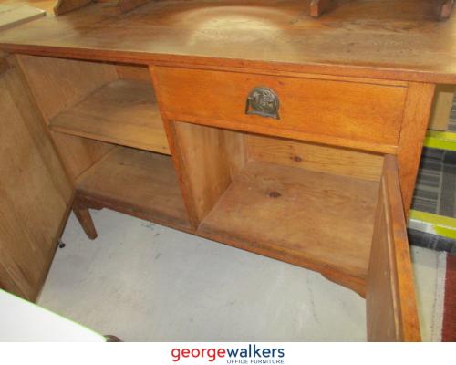 PR4083 - Wooden Antique Dresser with Mirror