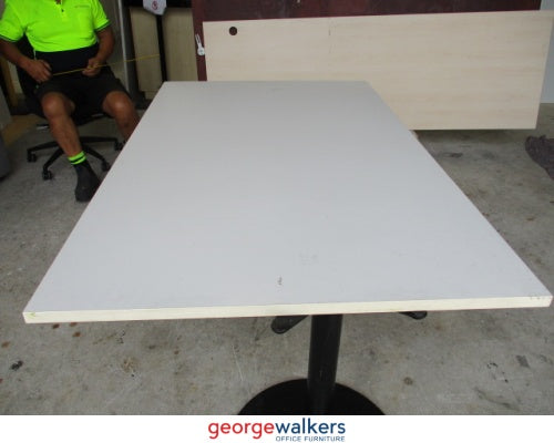 SM9 - White Meeting Table