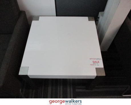 PR5215 - White Coffee Table