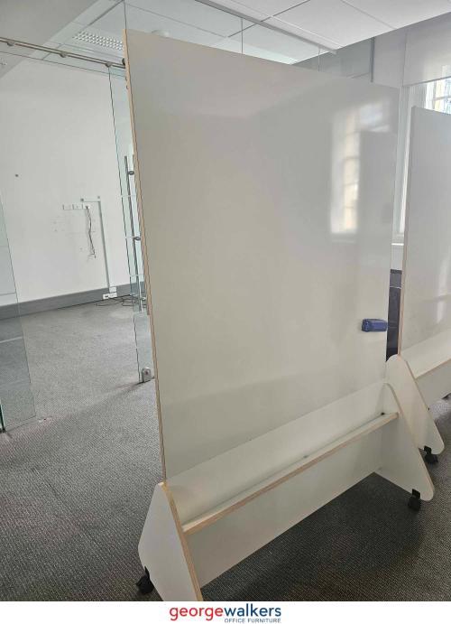 PR5094 - Double Sided Whiteboard