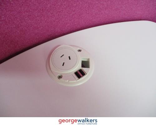 PR5728 - Pink PLN Group Privacy Pod Desk