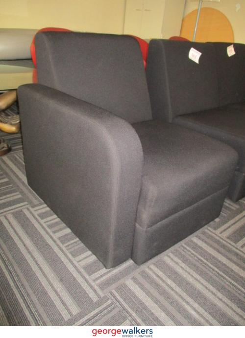 PR5243 - Black Modular Seating with Right Arm