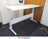 PR5581 - White  Electric Desk