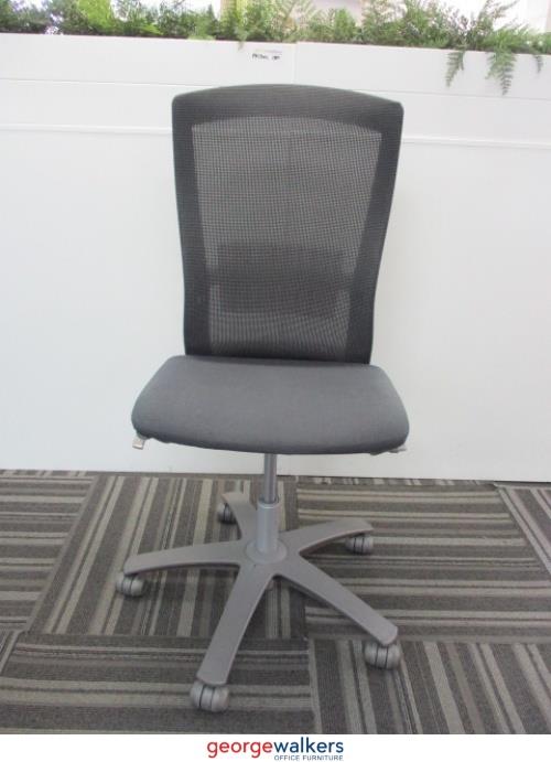 PR5651 - Black Formway Life Office Chair