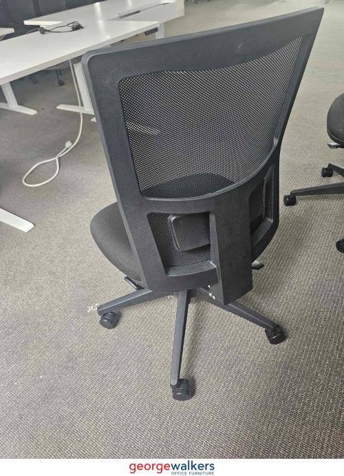 PR5107 - Black Office Chair