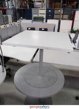 PR4832 - White Café Table