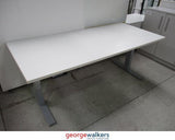 PR5431 - White Electric Desk