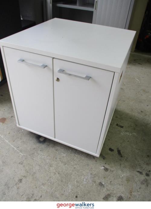 PR5564 - White  Cabinet