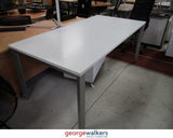 PR5582 - White  Meeting Table