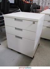 PR4663 White Mobile Drawers