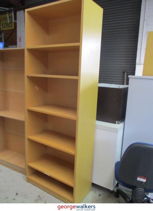 PR5560 - Tawa  Bookshelf