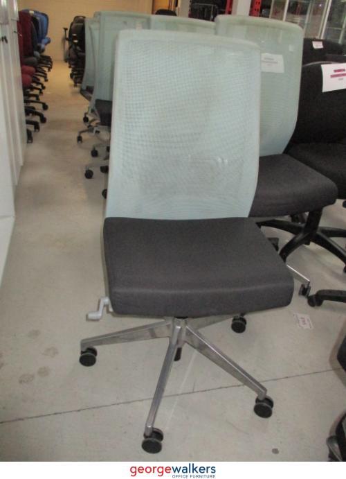 PR4984 - Black Haworth Office Chair