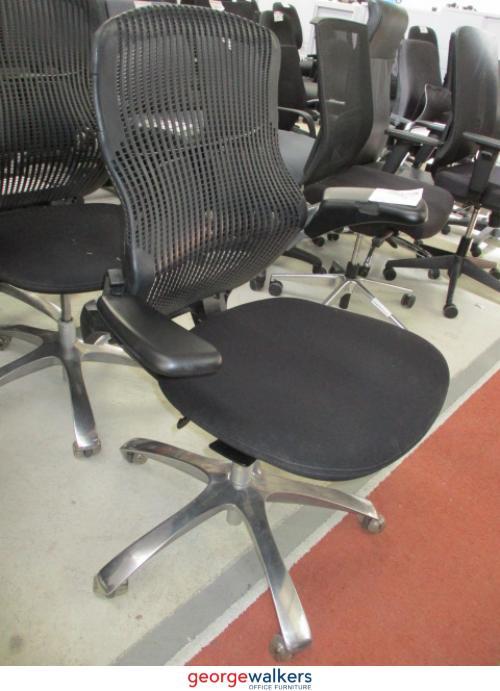 PR5015 - Black Formway Office Chair